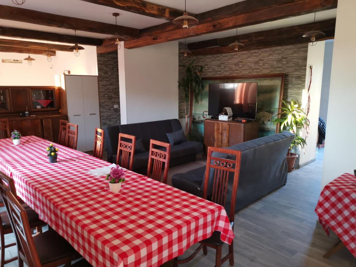 Apartmaji Gostilna Star Maln , Secovlje 10 Bagian luar foto